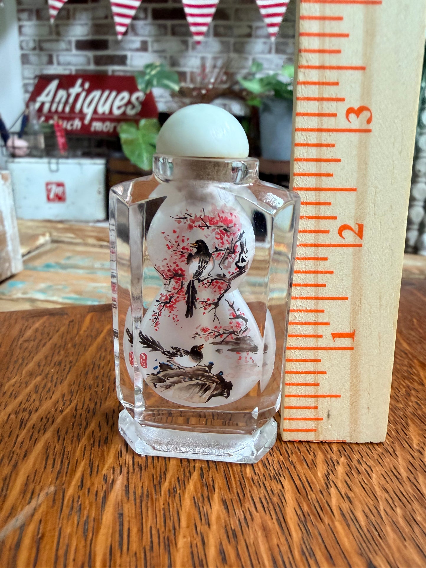 RARE Vintage Chinese Inside Reverse Hand Painted Glass Snuff Bottle