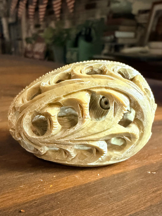 Handcrafted Natural Soapstone/Agate Egg with bird inside. Rare find