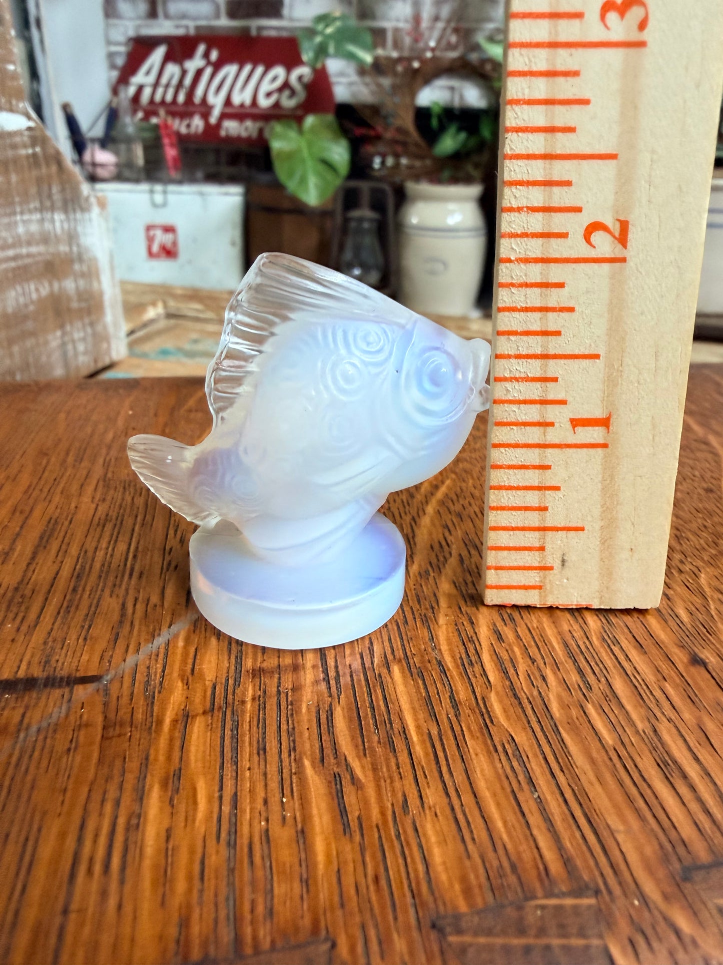 Art Deco 1930’s Sabino Opalescent Glass Fish Set made in France